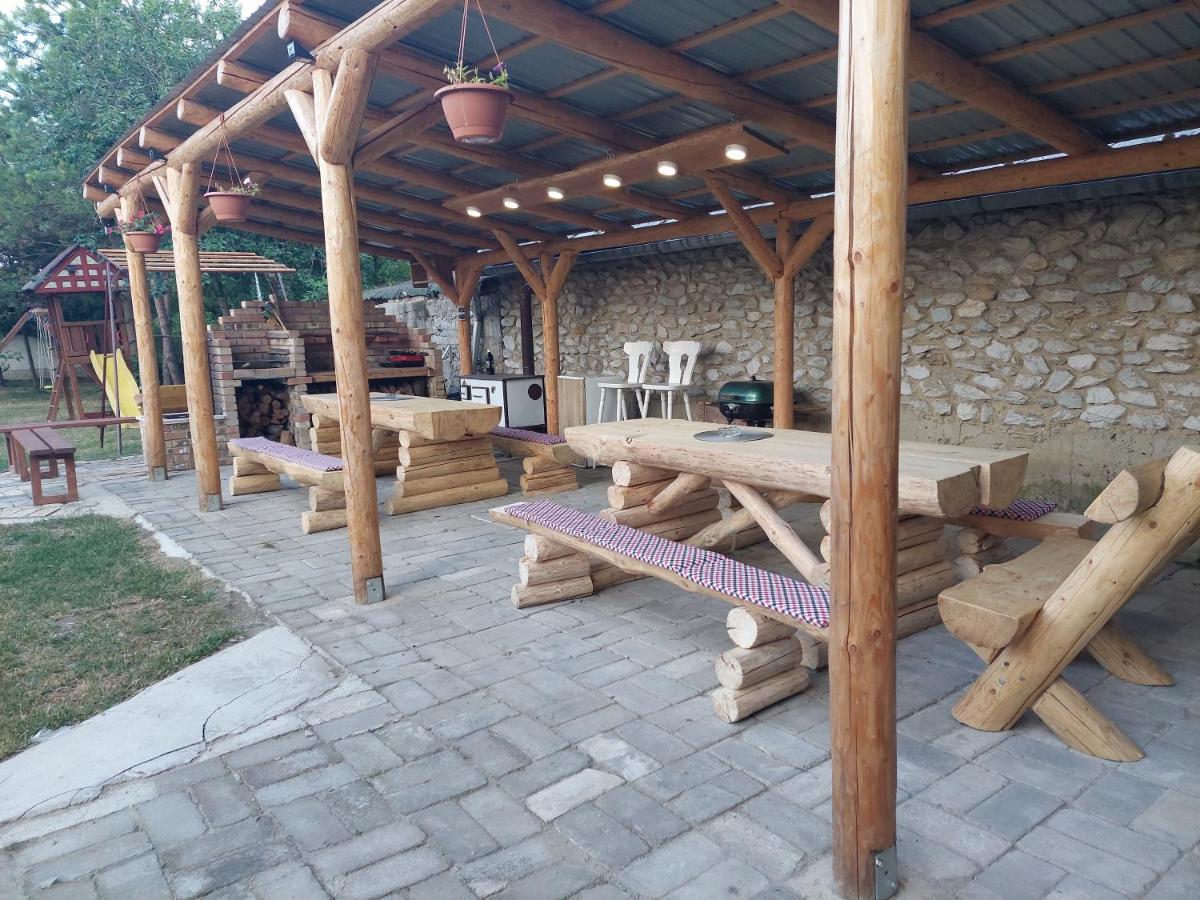 Fenyőfa vendégház Szilvásvárad Esterno foto