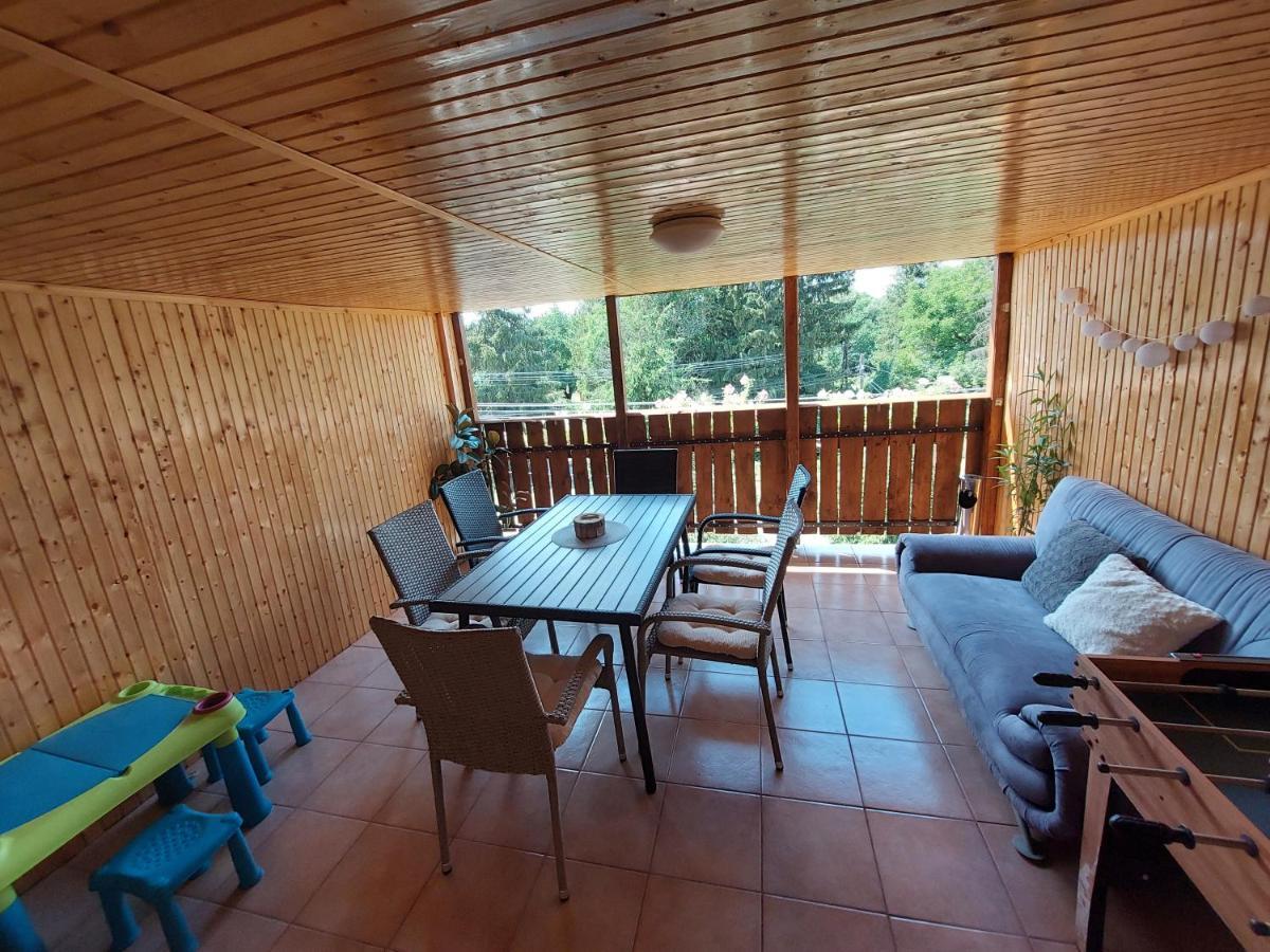 Fenyőfa vendégház Szilvásvárad Esterno foto